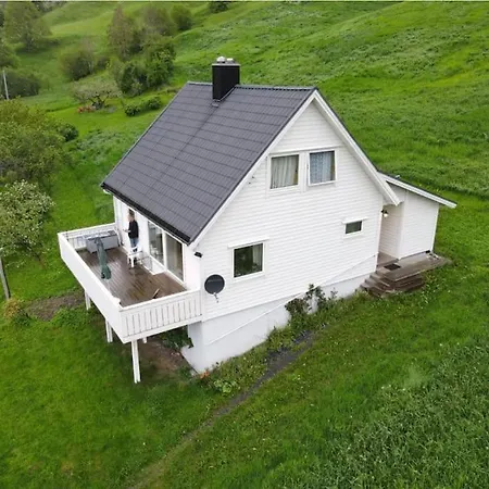 Enesi House