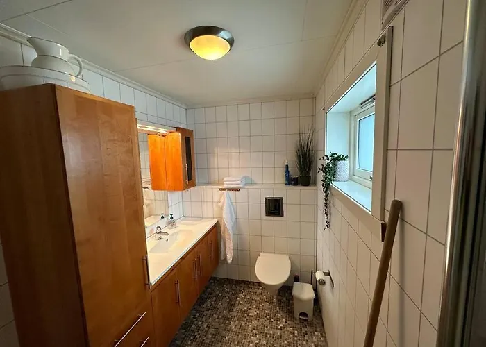 度假居 Enesi House